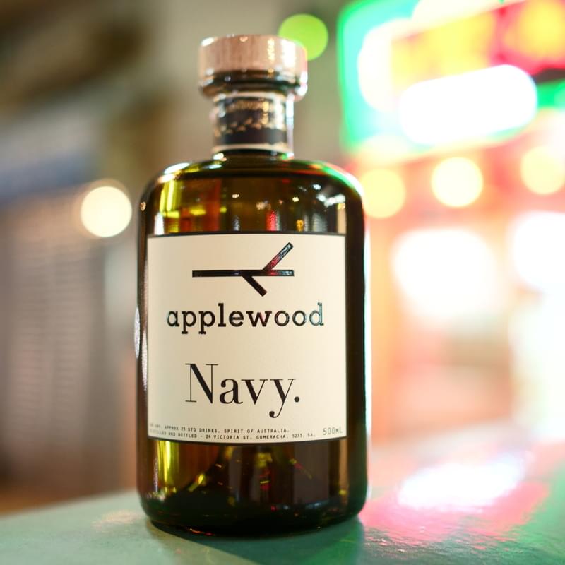APPLEWOOD Navy Gin