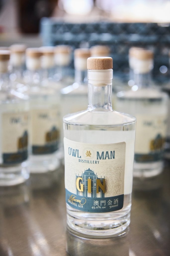 Owl Man Macau Gin